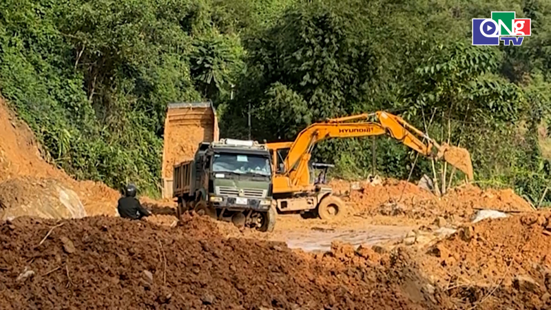 Khắc phục hạ tầng giao th&ocirc;ng bị hư hỏng do mưa lũ