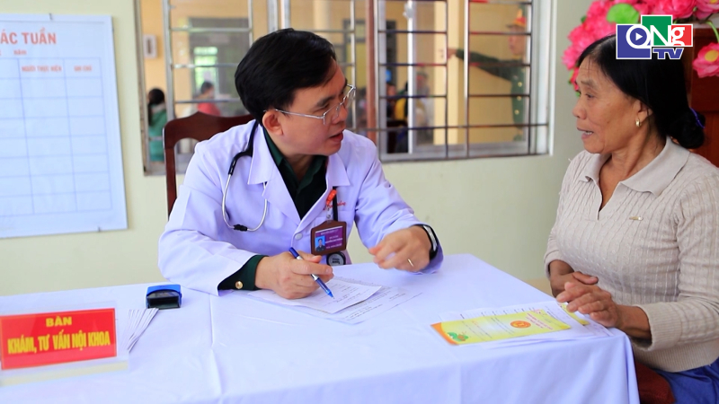 Xu&acirc;n đo&agrave;n kết - Tết thắm t&igrave;nh qu&acirc;n d&acirc;n 