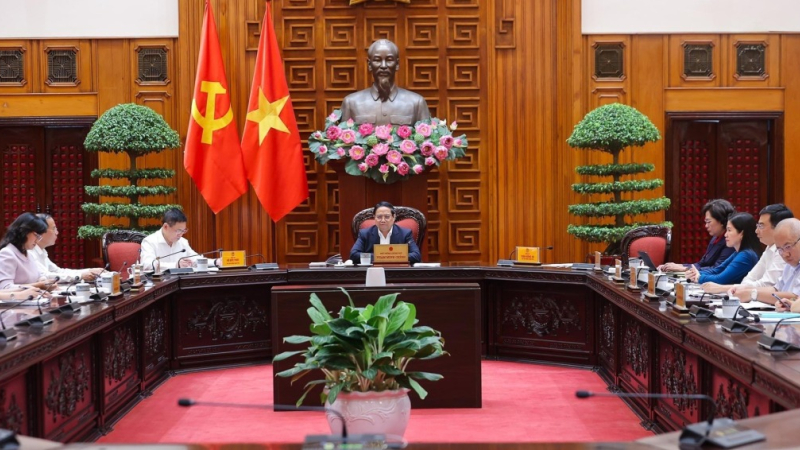 Kinh tế Việt Nam 2021-2025: Vượt gi&oacute; ngược, bứt ph&aacute; tiến v&agrave;o kỷ nguy&ecirc;n mới 