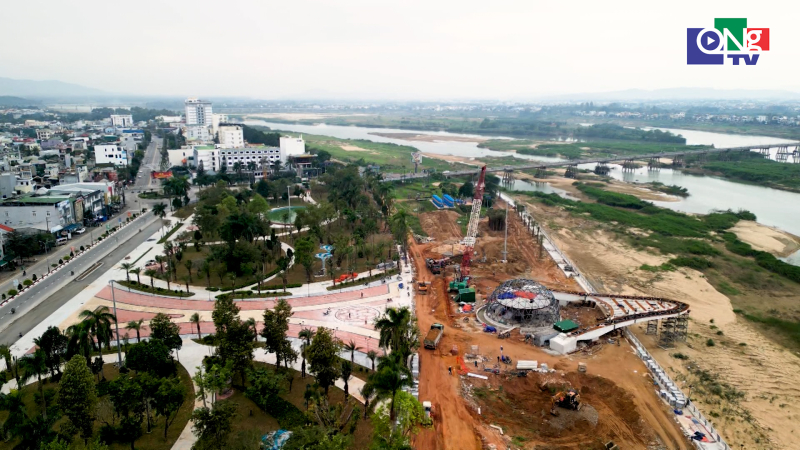 Quảng Ng&atilde;i kho&aacute;c &aacute;o mới đ&oacute;n Xu&acirc;n 2026 