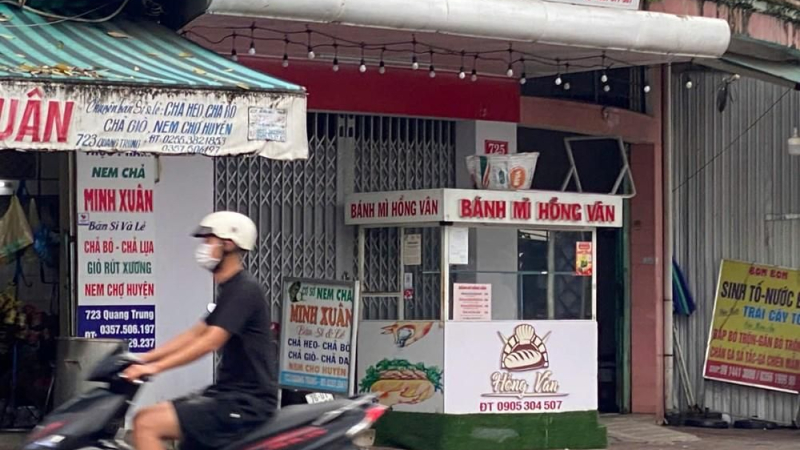 Cơ sở b&aacute;nh m&igrave; Hồng V&acirc;n bị đề nghị xử phạt nặng sau vụ ngộ độc h&agrave;ng loạt