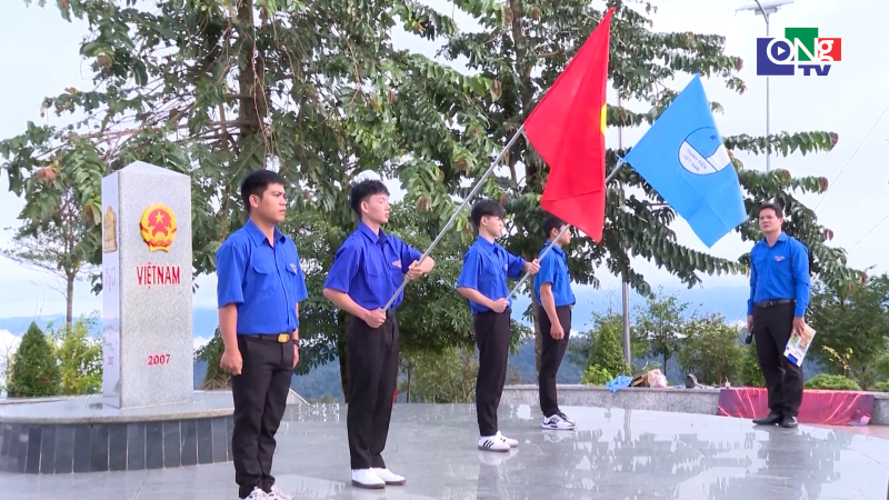 Tuổi trẻ Quảng Ng&atilde;i hướng về Đại hội Đảng to&agrave;n quốc