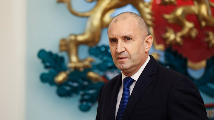 Tổng thống Bulgaria Rumen Radev từ chức 