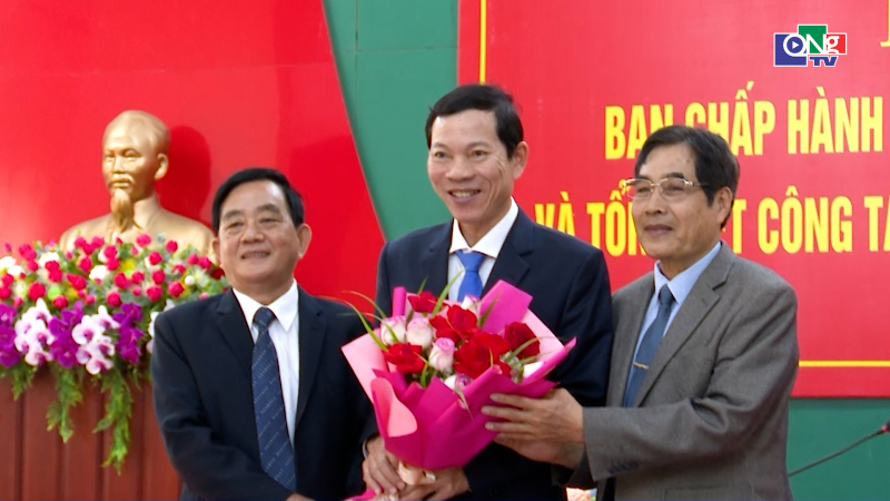 &Ocirc;ng V&otilde; Thanh An l&agrave;m Chủ tịch Hội Khuyến học tỉnh Quảng Ng&atilde;i