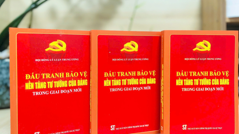 Xuất bản s&aacute;ch &ldquo;Đấu tranh bảo vệ nền tảng tư tưởng của đảng trong giai đoạn mới&rdquo; 