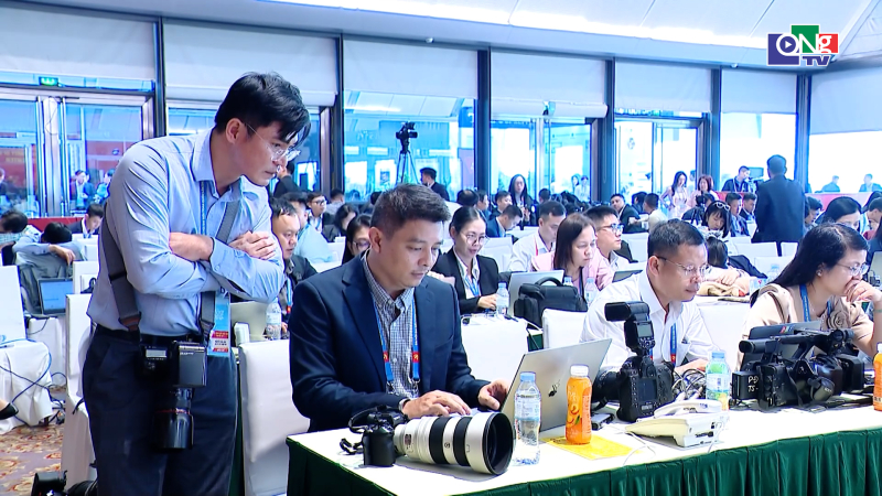 Sức n&oacute;ng "Trạm tin" Mỹ Đ&igrave;nh