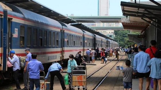 Nhiều chuyến t&agrave;u tết hết chỗ ng&agrave;y cao điểm