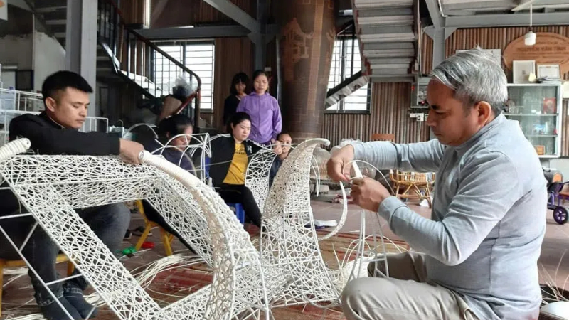 Doanh nghiệp kỳ vọng động lực bứt ph&aacute; từ Đại hội Đảng XIV 