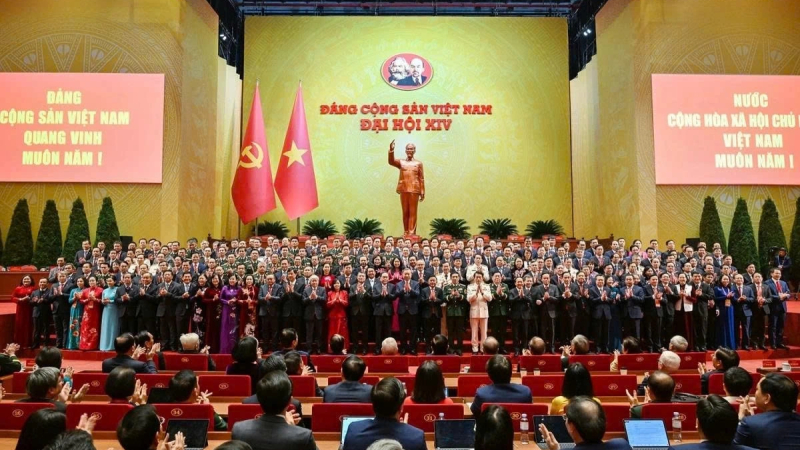 Truyền th&ocirc;ng quốc tế đ&aacute;nh gi&aacute; về định hướng ph&aacute;t triển của Việt Nam từ Đại hội XIV 