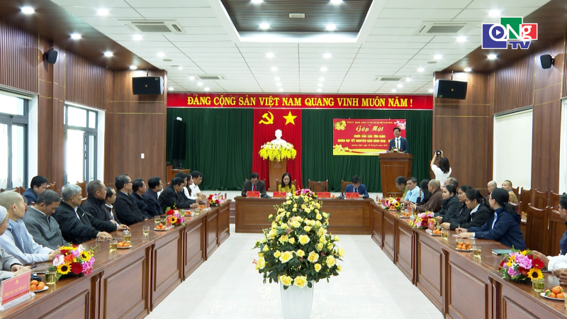 Ch&uacute;c Tết chức sắc c&aacute;c t&ocirc;n gi&aacute;o 