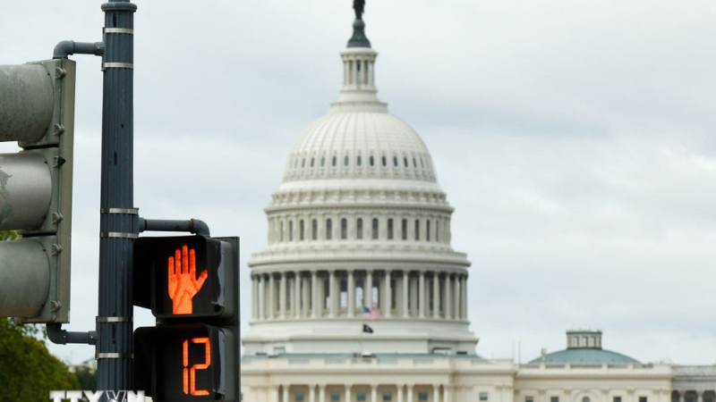 Ch&iacute;nh phủ Mỹ tiếp tục đứng trước nguy cơ đ&oacute;ng cửa 