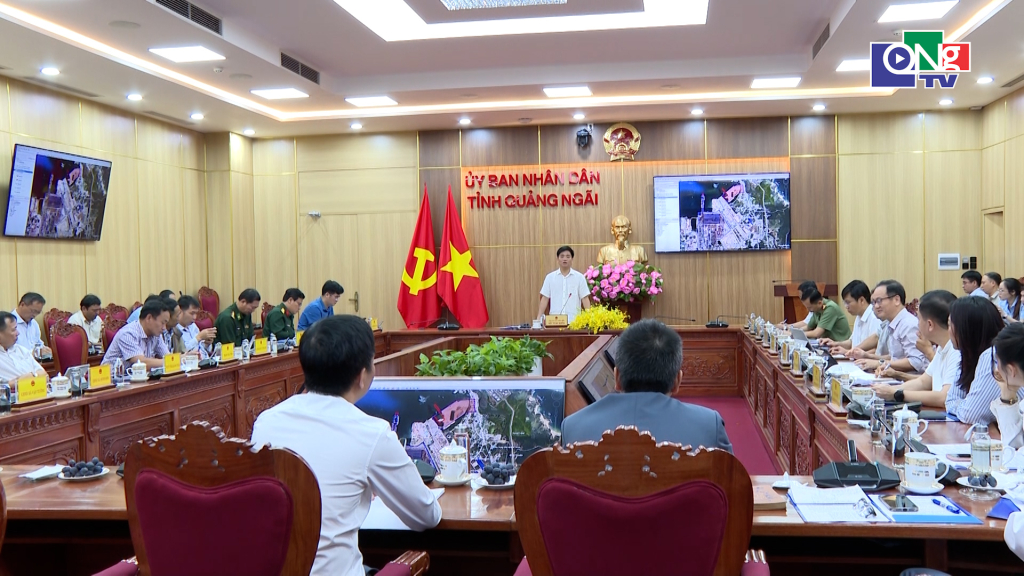 Quang cảnh cuộc họp.