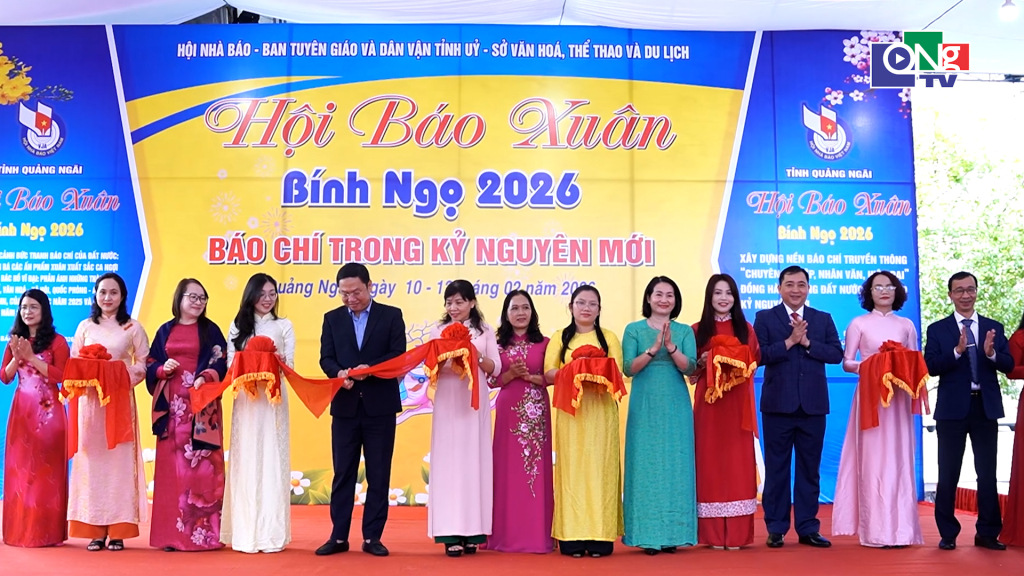 Nghi thức cắt băng Khai mạc Hội Báo xuân Bính Ngọ 2026.