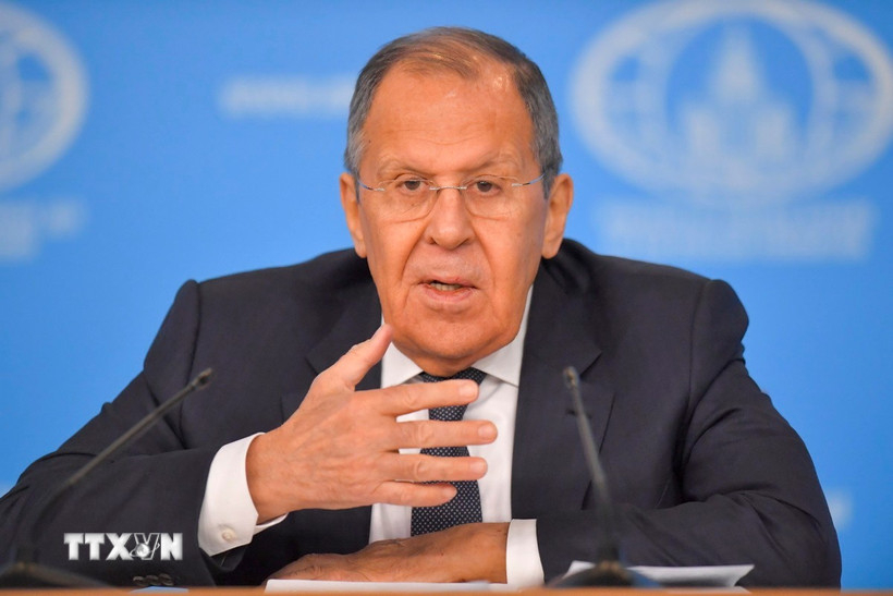 sergei,lavrov,11071011.jpg