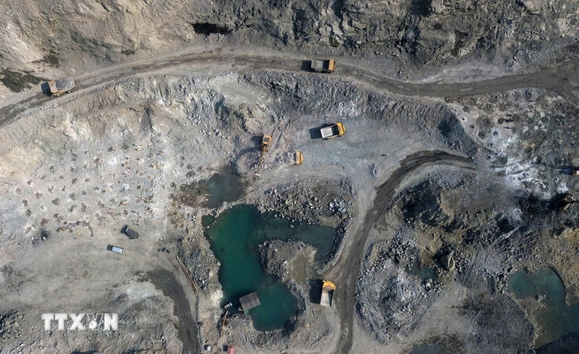 Hoạt động khai thác quặng lộ thiên. Ảnh minh họa. Quốc Khánh/TTXVN