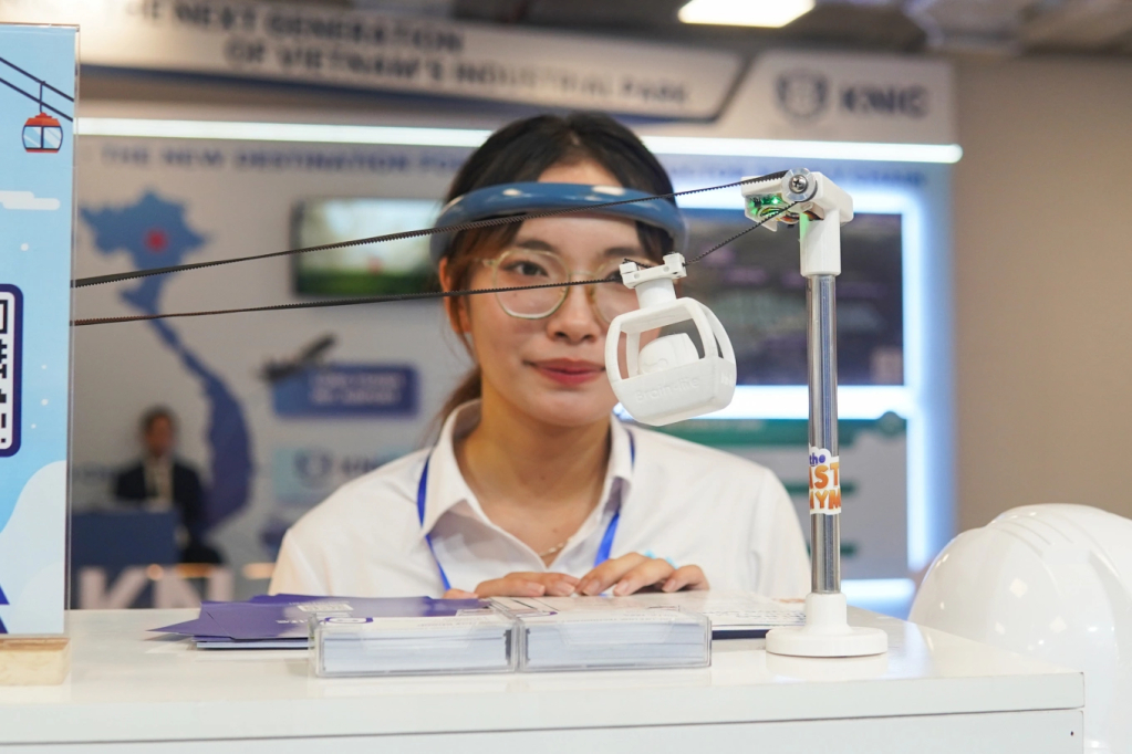 Sản phẩm công nghệ tại Triển lãm Đổi mới sáng tạo VIIE 2025, tháng 10/2025. Ảnh: Lưu Quý