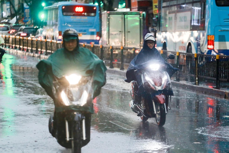 Thời tiết Bắc Bộ sắp có đợt mưa rào, vài nơi mưa to. Ảnh: C.T