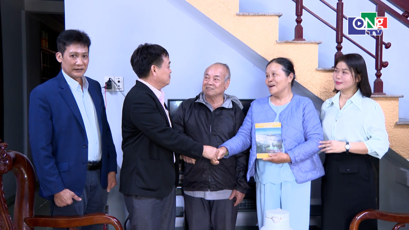 Tri &acirc;n người c&oacute; c&ocirc;ng với c&aacute;ch mạng