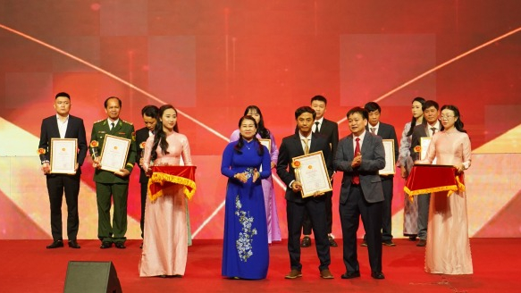 Tỉnh Quảng Ng&atilde;i mới kh&ocirc;ng gian mới, động lực mới