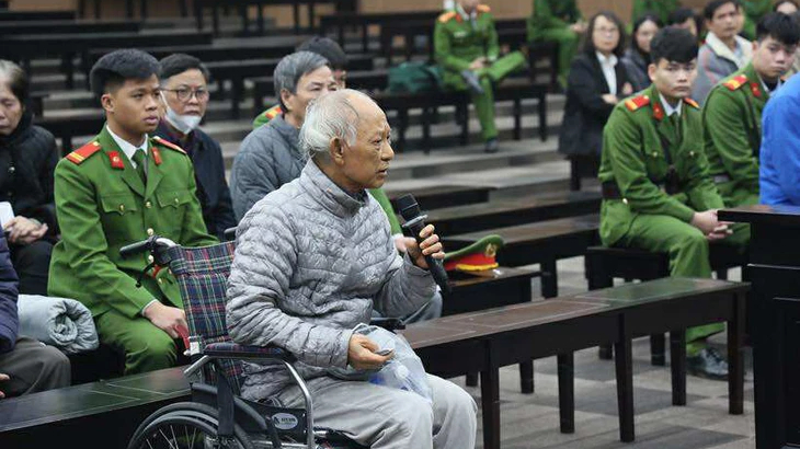 Tuy&ecirc;n phạt cựu Chủ tịch Tổng C&ocirc;ng ty Xi măng Việt Nam 