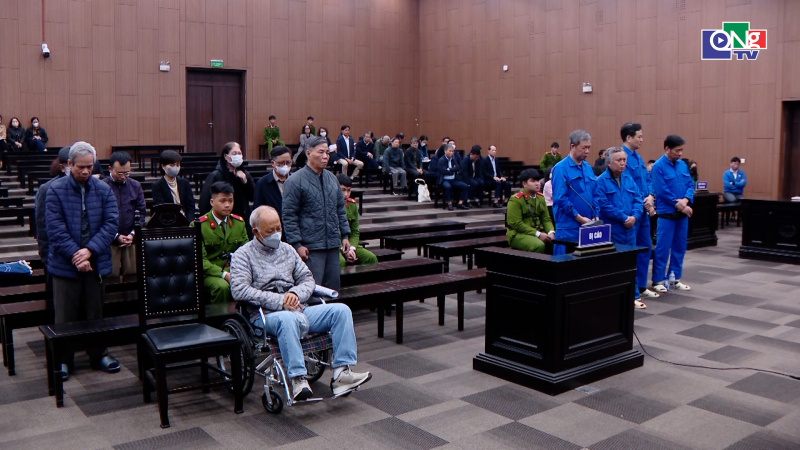 Tuy&ecirc;n phạt cựu Chủ tịch Tổng C&ocirc;ng ty Xi măng Việt Nam 