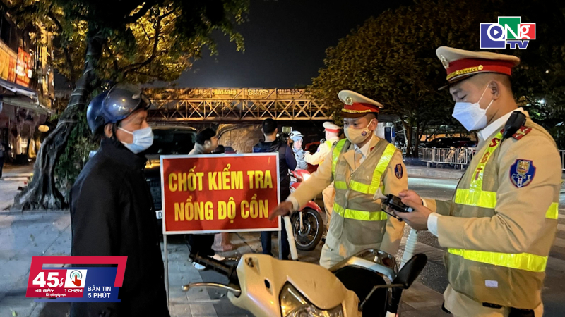 45 gi&acirc;y 1 chạm ng&agrave;y 06/02