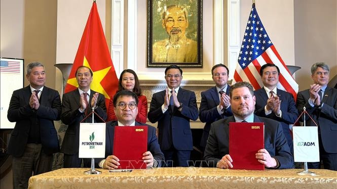 BSR k&yacute; hợp đồng quan trọng với tập đo&agrave;n năng lượng lớn của Mỹ 