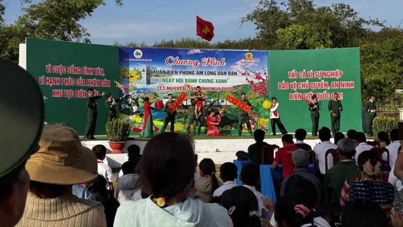 Đưa bộ đội về ăn tết c&ugrave;ng với đồng b&agrave;o v&ugrave;ng s&acirc;u, v&ugrave;ng xa