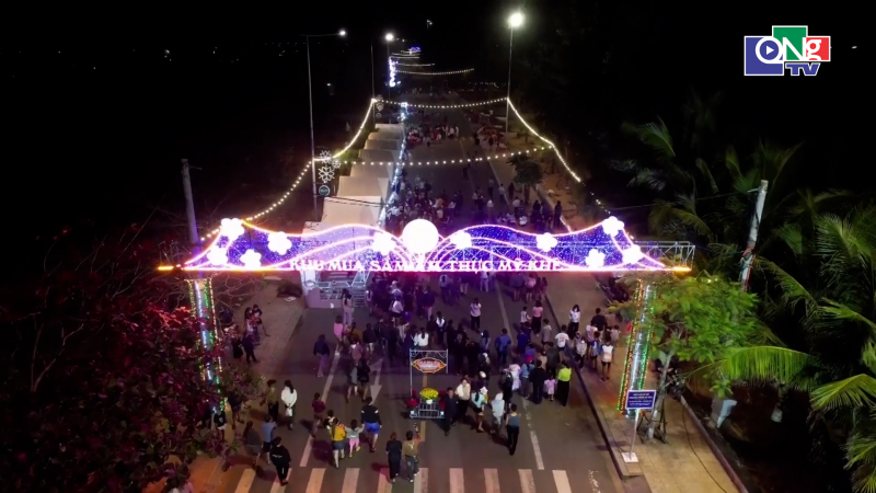 Khai trương phố đi bộ Mỹ Kh&ecirc;