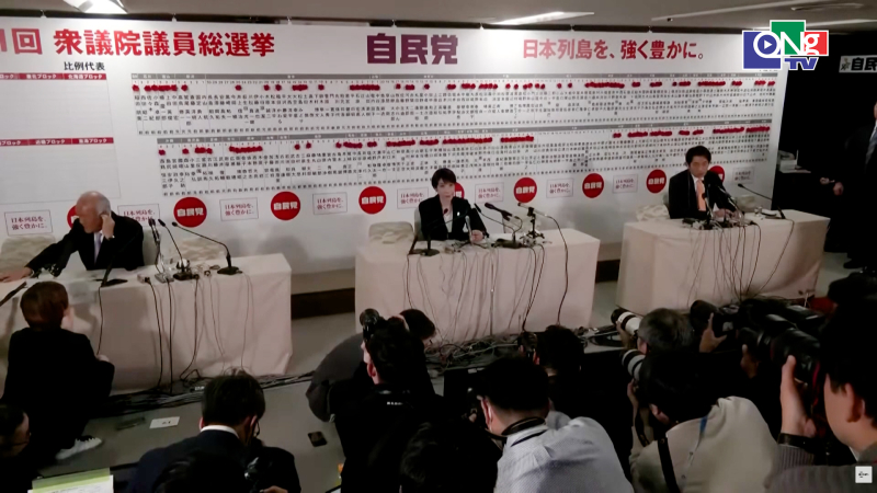 Thủ tướng Nhật Bản nhấn mạnh lợi thế điều chỉnh ch&iacute;nh s&aacute;ch 