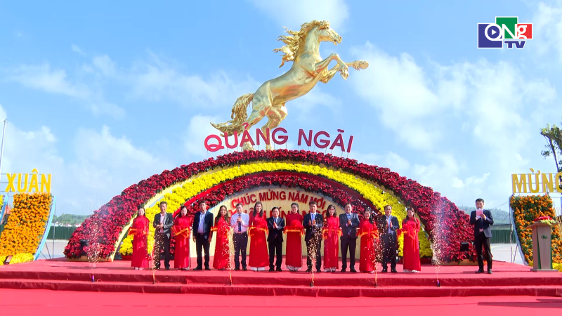 Khai trương vườn hoa xu&acirc;n c&ocirc;ng vi&ecirc;n Ba Tơ