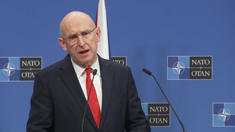 NATO thống nhất g&oacute;i viện trợ qu&acirc;n sự 35 tỷ USD cho Ukraine 