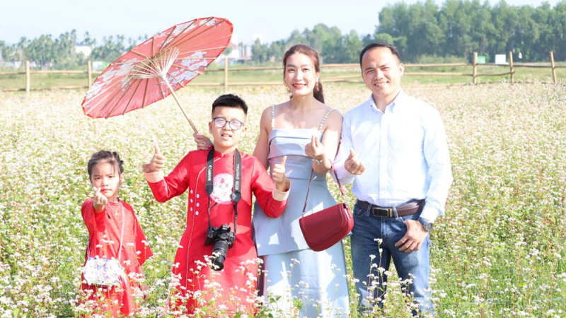 C&aacute;nh đồng tam gi&aacute;c mạch ở Quảng Ng&atilde;i h&uacute;t kh&aacute;ch dịp cận Tết