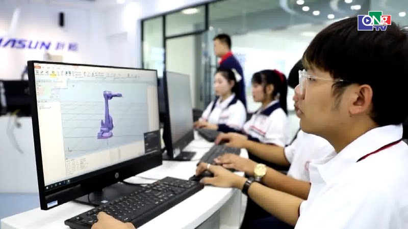 Trung Quốc đưa lĩnh vực mới nổi v&agrave;o đ&agrave;o tạo nghề