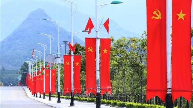 Bảo vệ nền tảng tư tưởng của Đảng l&agrave; c&ocirc;ng việc l&acirc;u d&agrave;i, li&ecirc;n tục v&agrave; thực thi chủ động