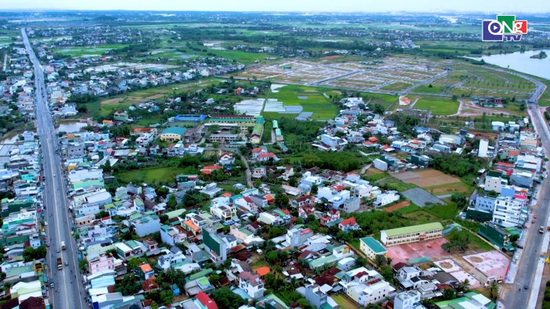 X&atilde; B&igrave;nh Sơn vững tin l&ecirc;n phường