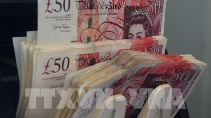 Anh đạt thặng dư ng&acirc;n s&aacute;ch kỷ lục 