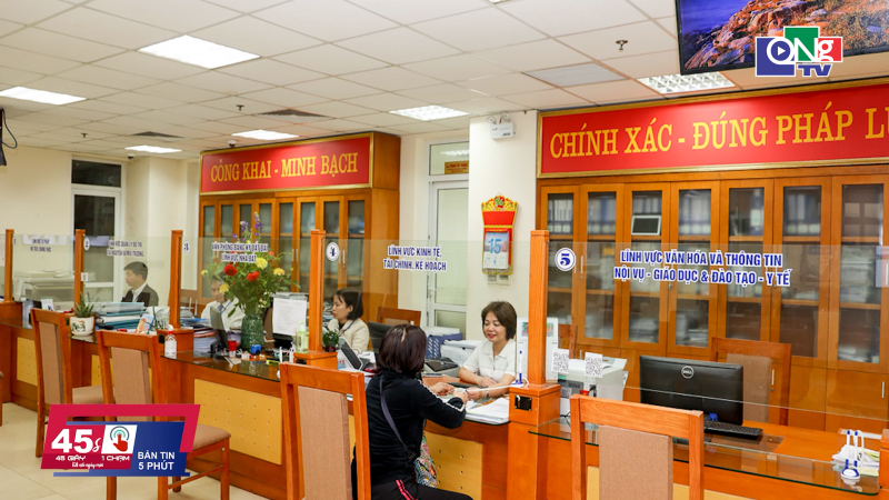 45 gi&acirc;y 1 chạm ng&agrave;y 23/02