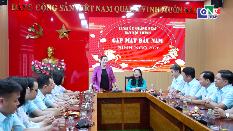 Ph&oacute; B&iacute; thư Tỉnh ủy Đinh Thị Hồng Minh gặp mặt Ban Nội ch&iacute;nh Tỉnh ủy