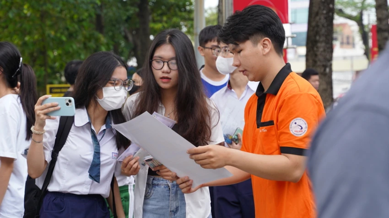 Đại học Quốc gia TP.HCM mở th&ecirc;m 1 ng&agrave;y đăng k&yacute; thi đ&aacute;nh gi&aacute; năng lực 2026