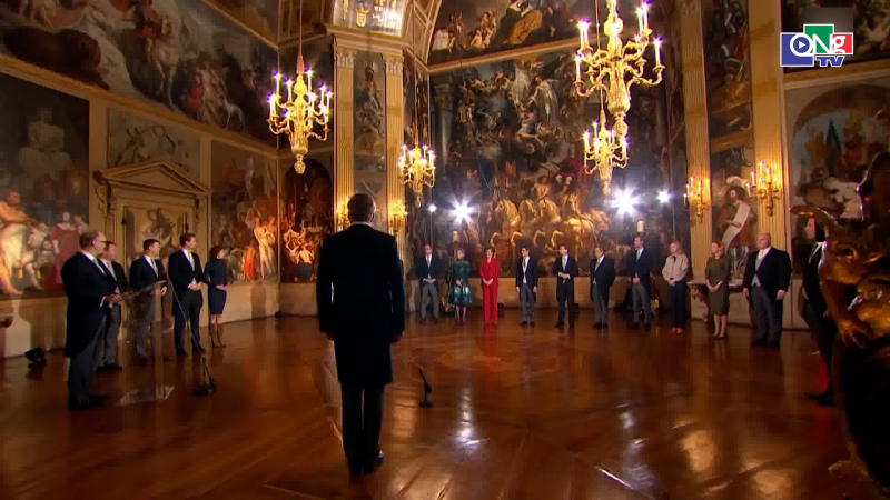 Ch&iacute;nh phủ H&agrave; Lan tuy&ecirc;n thệ nhậm chức