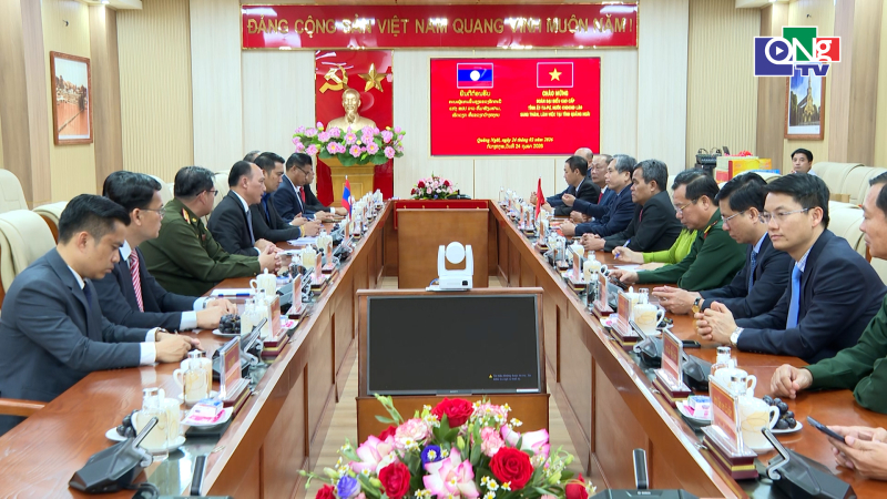 Tỉnh Ắt-Ta-Pư thăm, ch&uacute;c mừng Quảng Ng&atilde;i nh&acirc;n dịp đầu xu&acirc;n mới