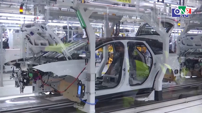 Thế giới trưa 25/02