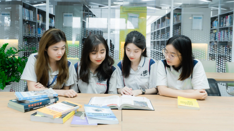  Sắp xếp đại học để n&acirc;ng chuẩn chất lượng 