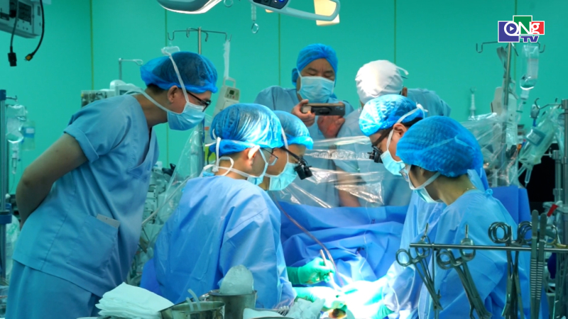 Ca gh&eacute;p tim cứu sống bệnh nhi suy tim giai đoạn cuối 