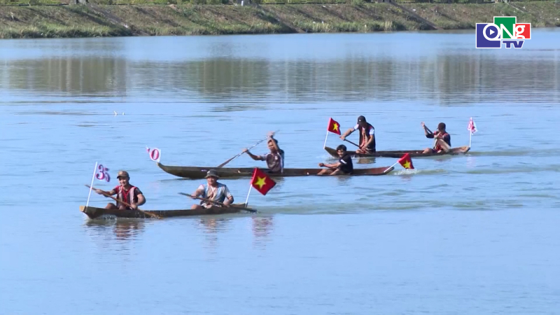 N&eacute;t đẹp văn h&oacute;a thuyền độc mộc