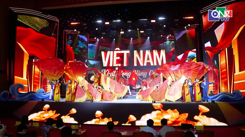 Tổng duyệt Chương tr&igrave;nh nghệ thuật đặc biệt kỷ niệm 120 năm Ng&agrave;y sinh Thủ tướng Phạm Văn Đồng
