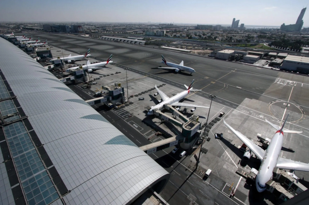 dxb,airside,17,scaled,17722923,5752,2831,1772292927,03154903.jpg