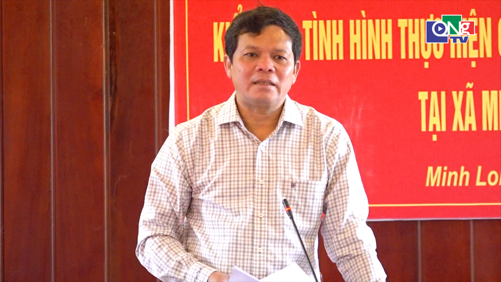 Phó Bí thư Tỉnh ủy, Chủ tịch HĐND tỉnh Nguyễn Đức Tuy phát biểu tại buổi làm việc.