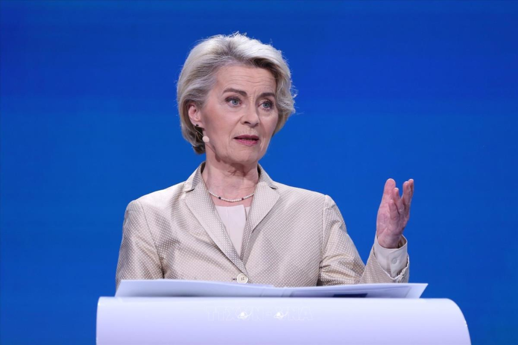 Bà von der Leyen 
